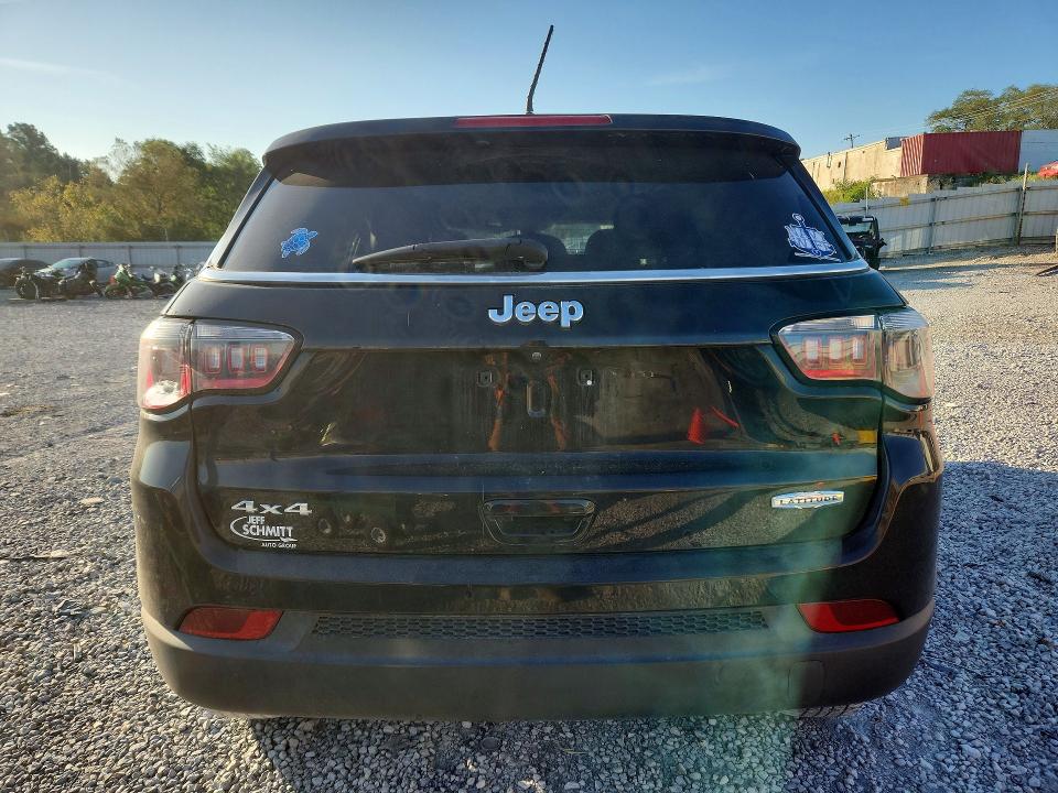 Продаж на аукціоні авто 2021 Jeep Compass, vin: 3C4NJDBB7MT601598, номер лоту: 68890246