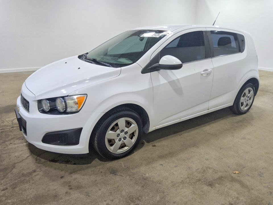 70358486 :رقم المزاد ، 1G1JC6SH4D4233744 vin ، 2013 Chevrolet Sonic مزاد بيع