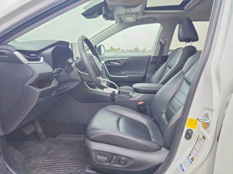 69814386 :رقم المزاد ، 2T3DWRFV6KW043408 vin ، 2019 Toyota Rav4 مزاد بيع
