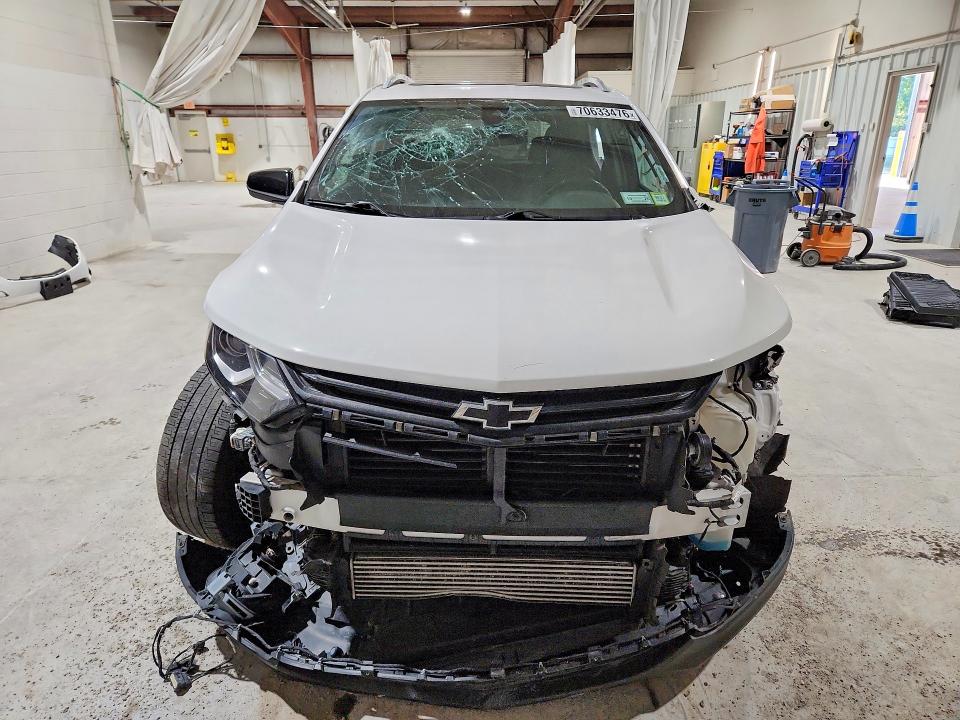 70633476 :رقم المزاد ، 3GNAXUEV5ML371635 vin ، 2021 Chevrolet Equinox مزاد بيع