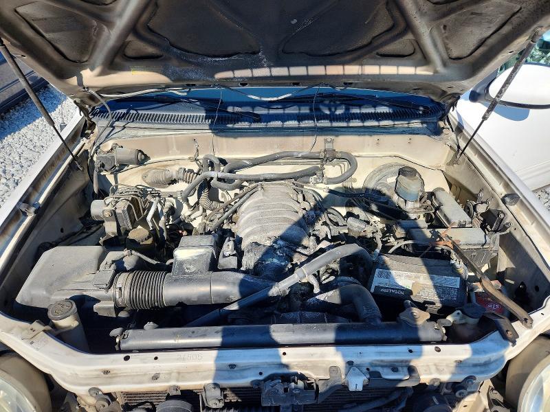 2003 Toyota Sequoia მანქანა იყიდება აუქციონზე, vin: 5TDZT34AX3S166174, აუქციონის ნომერი: 68833536