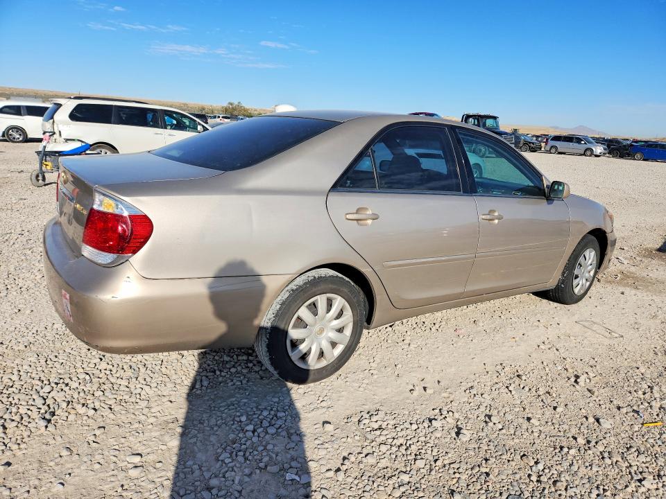 Продажа на аукционе авто 2005 Toyota Camry, vin: 4T1BE32K75U086073, номер лота: 70160026