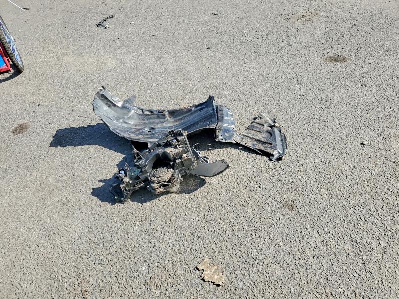 69719996 :رقم المزاد ، JTDKARFP1J3102728 vin ، 2018 Toyota Prius Prime مزاد بيع