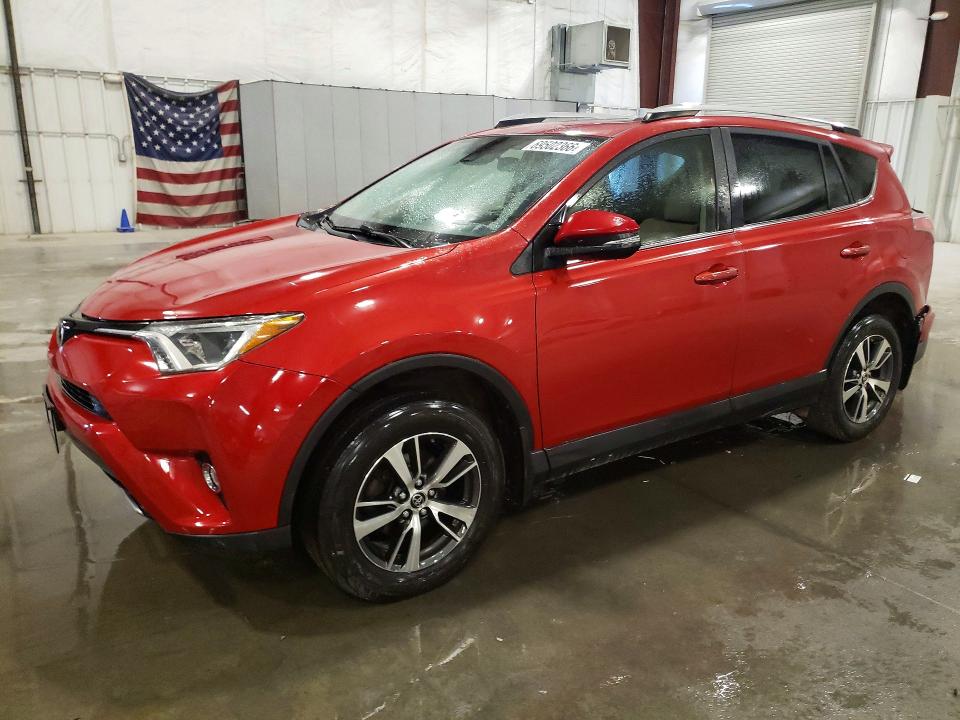 69502366 :رقم المزاد ، JTMRFREV2HJ173801 vin ، 2017 Toyota Rav4 مزاد بيع