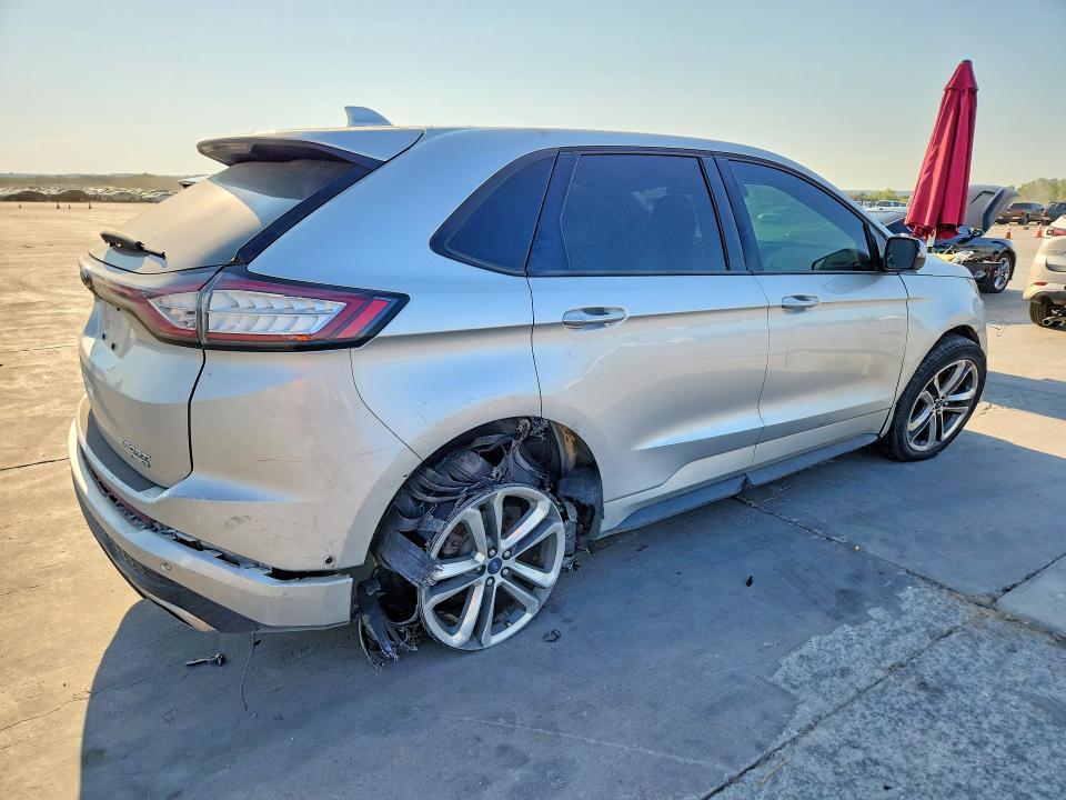 66891626 :رقم المزاد ، 2FMPK4AP9JBC28554 vin ، 2018 Ford Edge مزاد بيع