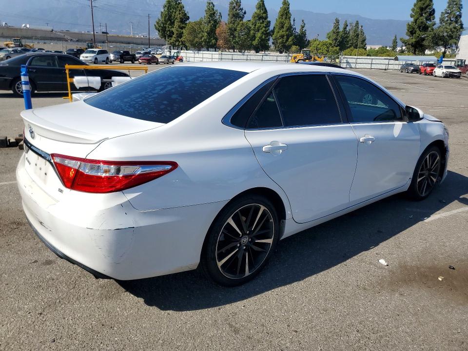 Продаж на аукціоні авто 2016 Toyota Camry, vin: 4T1BF1FK9GU540659, номер лоту: 69613976
