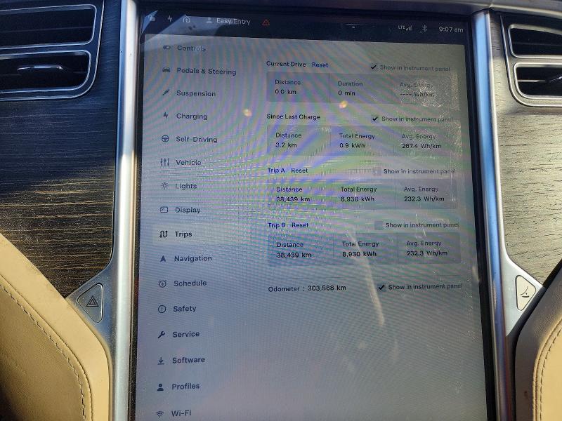 Продажа на аукционе авто 2015 Tesla Model S, vin: 5YJSA1H23FF080454, номер лота: 68165066