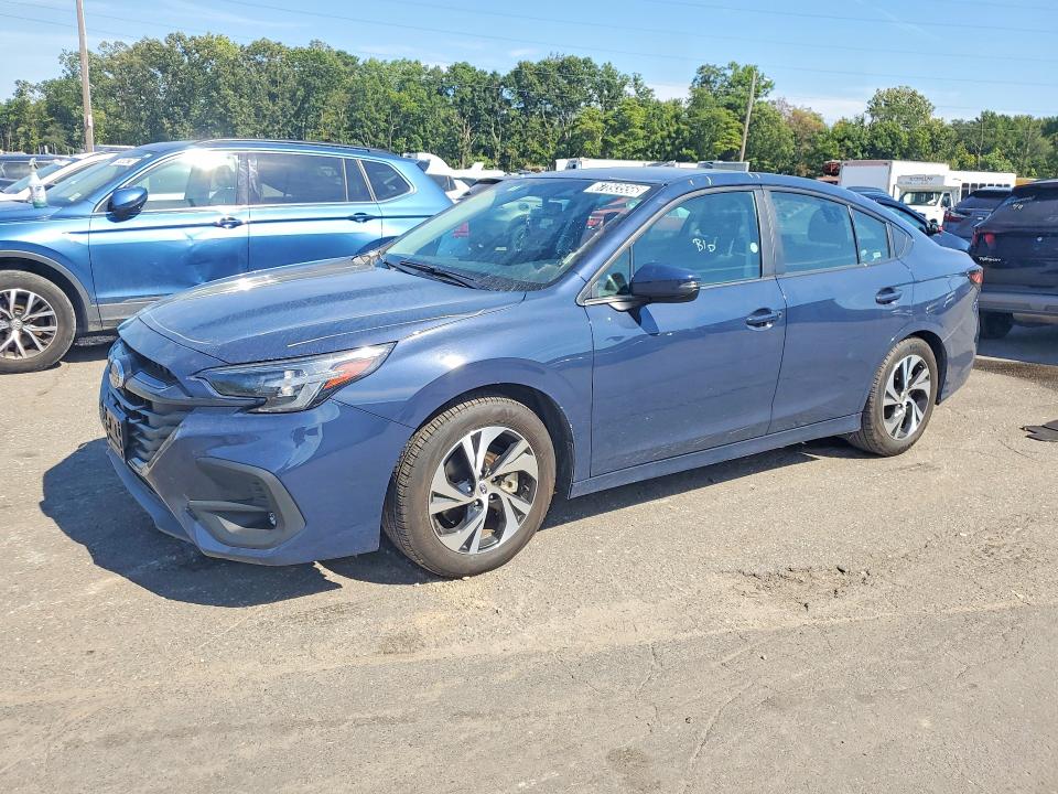 Auction sale of the 2025 Subaru Legacy, vin: 4S3BWAD61S3021033, lot number: 67893556