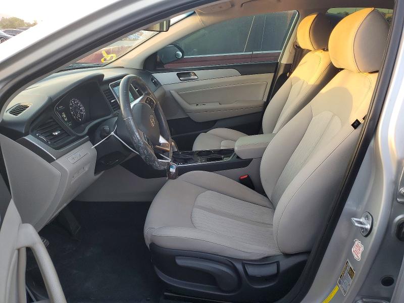 2019 Hyundai Sonata Hybrid მანქანა იყიდება აუქციონზე, vin: KMHE24L30KA090496, აუქციონის ნომერი: 69430746