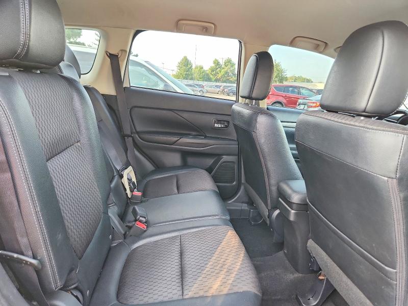 Продаж на аукціоні авто 2015 Mitsubishi Outlander, vin: JA4AZ3A33FZ008371, номер лоту: 67297696