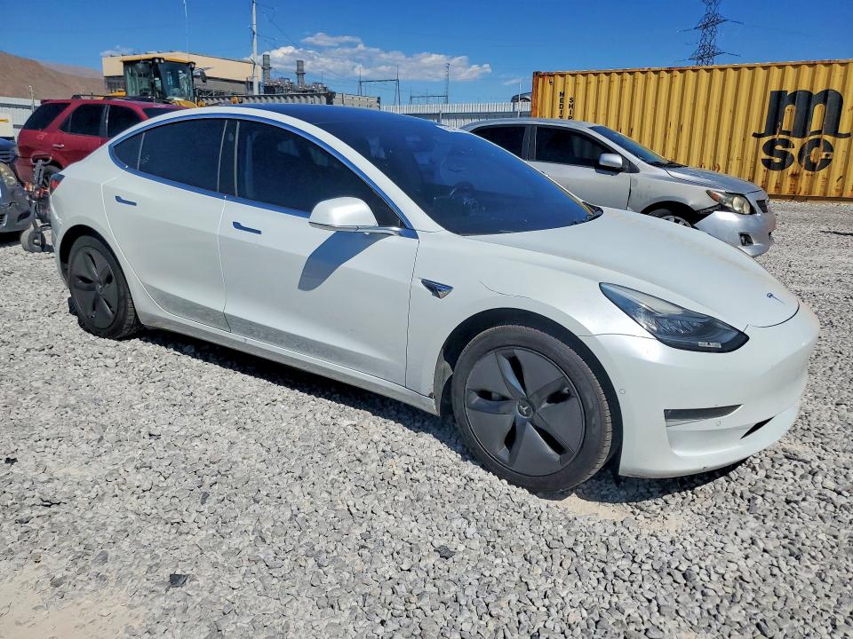 2018 Tesla Model 3 მანქანა იყიდება აუქციონზე, vin: 5YJ3E1EA4JF044298, აუქციონის ნომერი: 68262926