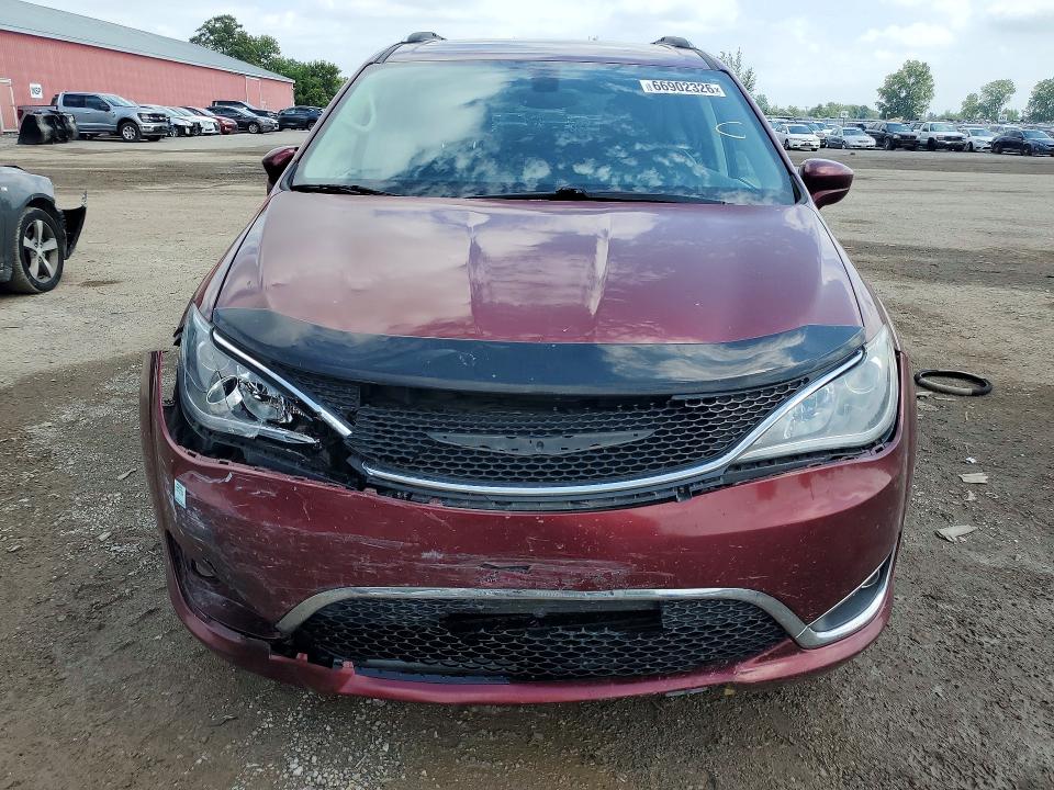 66902326 :رقم المزاد ، 2C4RC1EGXJR166804 vin ، 2018 Chrysler Pacifica مزاد بيع
