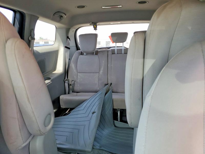2015 Kia Sedona მანქანა იყიდება აუქციონზე, vin: KNDMB5C19F6036711, აუქციონის ნომერი: 68604756