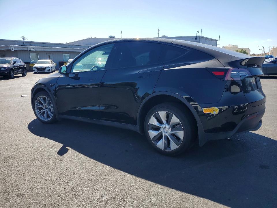 2023 Tesla Model Y მანქანა იყიდება აუქციონზე, vin: 7SAYGDEE7PF588231, აუქციონის ნომერი: 67895806