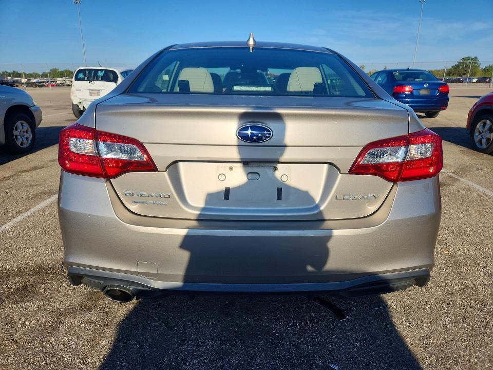 Продажа на аукционе авто 2018 Subaru Legacy, vin: 4S3BNAH63J3042008, номер лота: 68746496