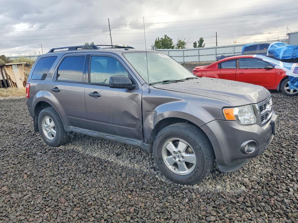 2010 Ford Escape მანქანა იყიდება აუქციონზე, vin: 1FMCU9D71AKC28474, აუქციონის ნომერი: 66584006