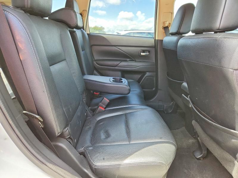 2016 Mitsubishi Outlander მანქანა იყიდება აუქციონზე, vin: JA4AD3A31GZ064017, აუქციონის ნომერი: 68675146