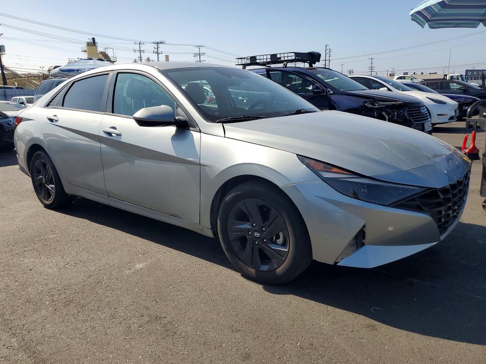 Продажа на аукционе авто 2021 Hyundai Elantra, vin: 5NPLM4AG2MH030050, номер лота: 70529446