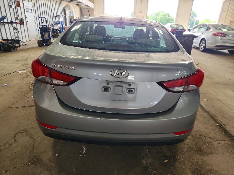69941996 :رقم المزاد ، KMHDH4AE1FU225908 vin ، 2015 Hyundai Elantra مزاد بيع