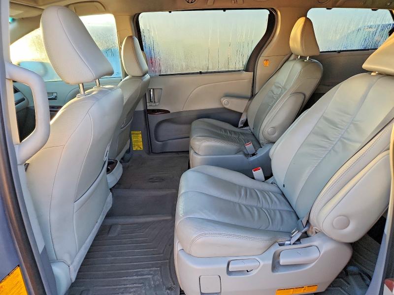 Auction sale of the 2011 Toyota Sienna, vin: 5TDYK3DC9BS169758, lot number: 69165596