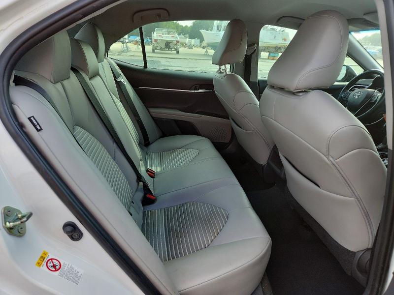 Продаж на аукціоні авто 2018 Toyota Camry, vin: 4T1B11HK3JU661822, номер лоту: 67605796