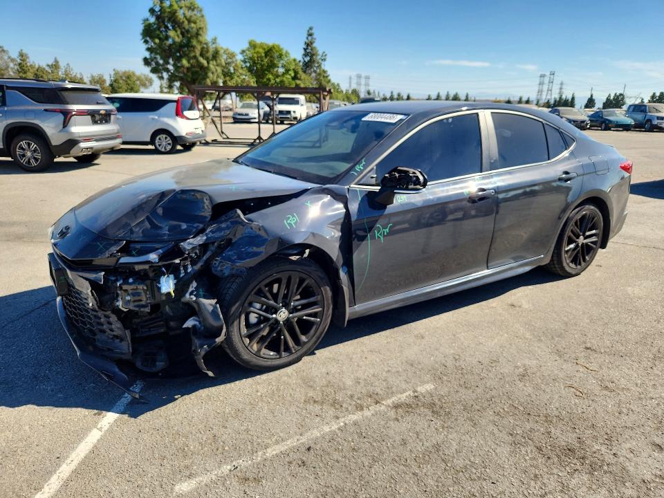 2025 Toyota Camry მანქანა იყიდება აუქციონზე, vin: 4T1DAACK5SU556846, აუქციონის ნომერი: 68004486