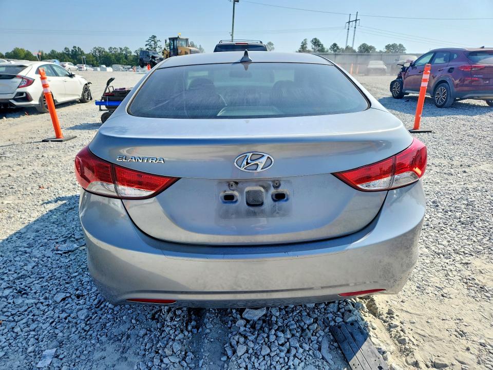 67726016 :رقم المزاد ، KMHDH4AE4DU939738 vin ، 2013 Hyundai Elantra مزاد بيع