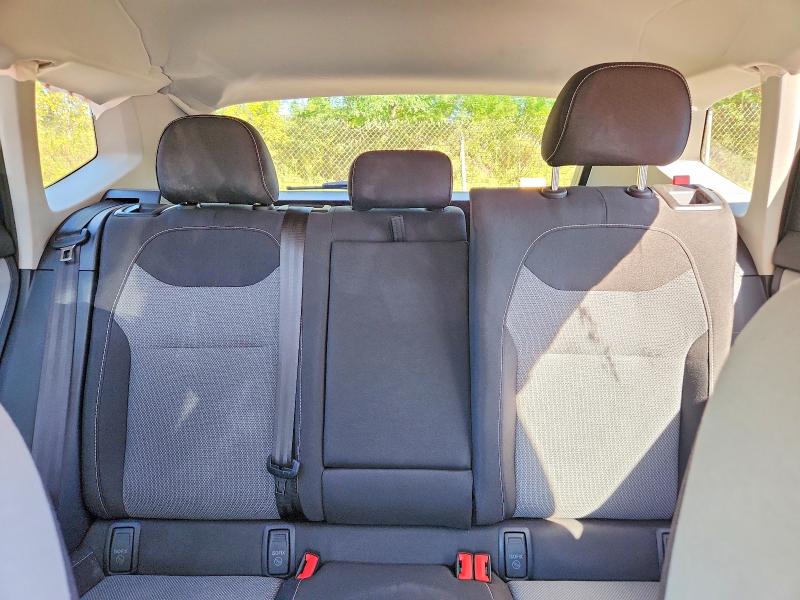 68838776 :رقم المزاد ، 3VV8X7B2XRM072616 vin ، 2024 Volkswagen Taos مزاد بيع