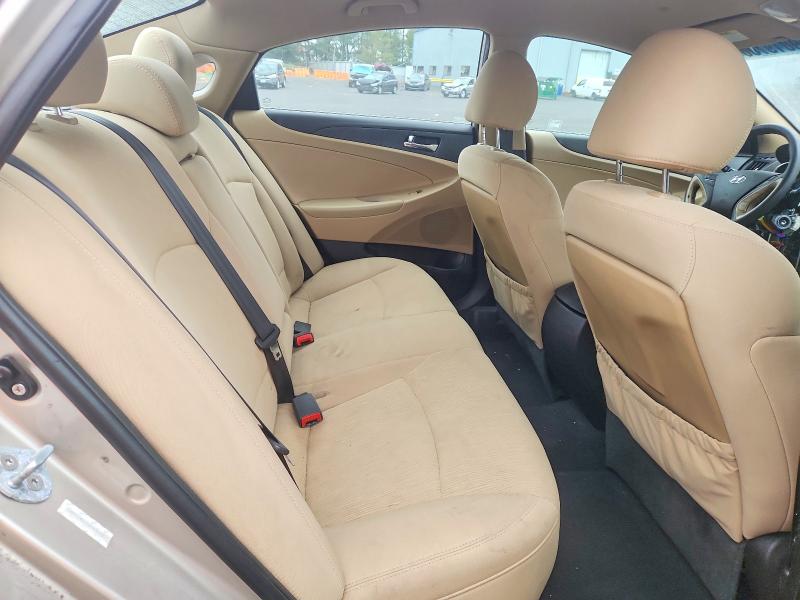 69819706 :رقم المزاد ، 5NPEB4AC5BH042881 vin ، 2011 Hyundai Sonata مزاد بيع