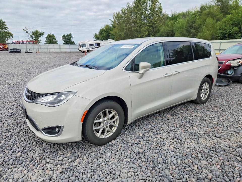 Продаж на аукціоні авто 2020 Chrysler Pacifica, vin: 2C4RC1FG1LR209945, номер лоту: 70486846