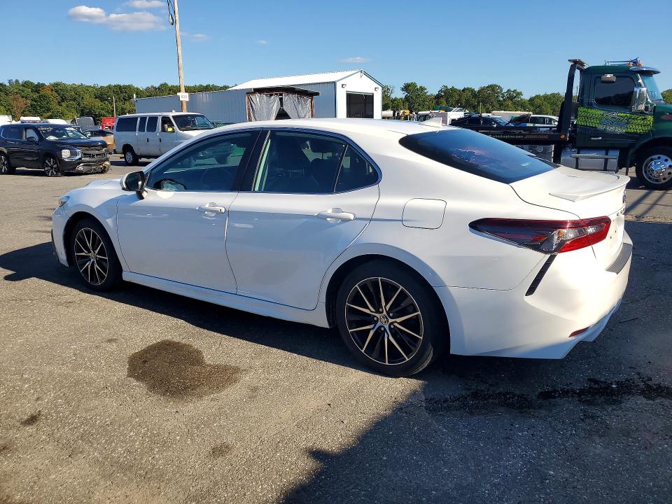 Продаж на аукціоні авто 2021 Toyota Camry, vin: 4T1G11AK8MU553717, номер лоту: 68741116