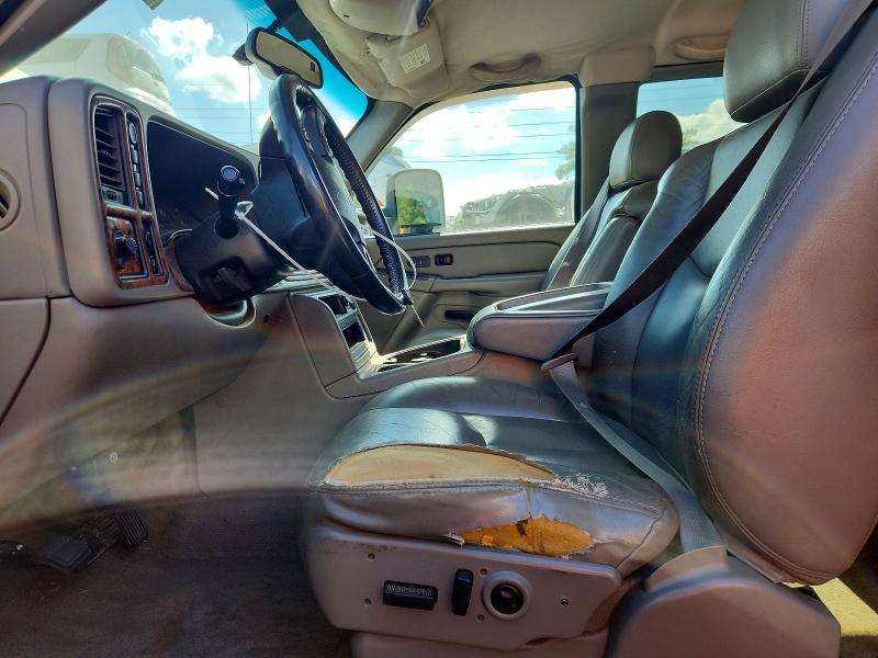 2004 Chevrolet Silverado მანქანა იყიდება აუქციონზე, vin: 2GCEK19T741277449, აუქციონის ნომერი: 71154216