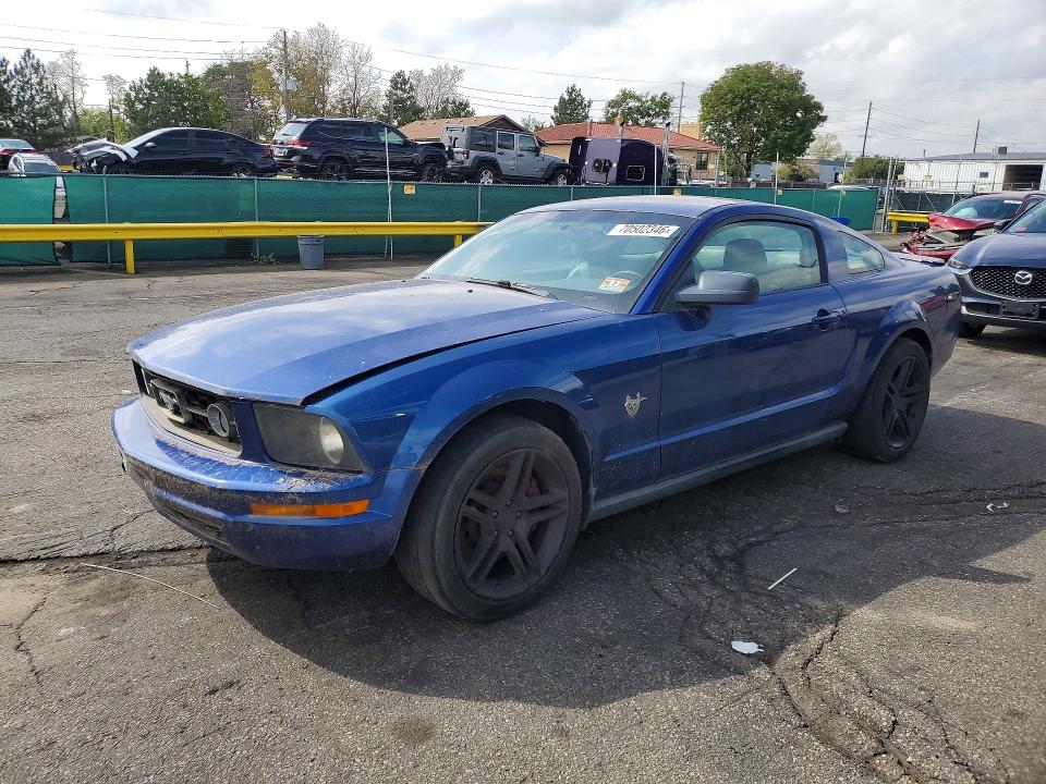 2009 Ford Mustang მანქანა იყიდება აუქციონზე, vin: 1ZVHT80N295131299, აუქციონის ნომერი: 70502346