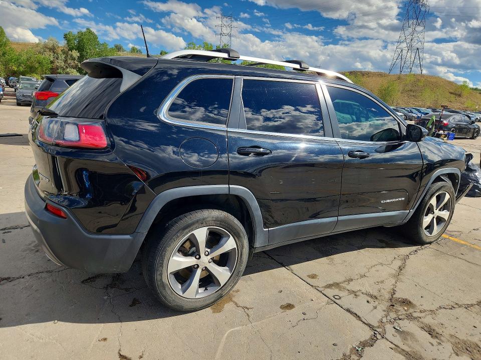 67490796 :رقم المزاد ، 1C4PJMDX1LD565915 vin ، 2020 Jeep Cherokee مزاد بيع