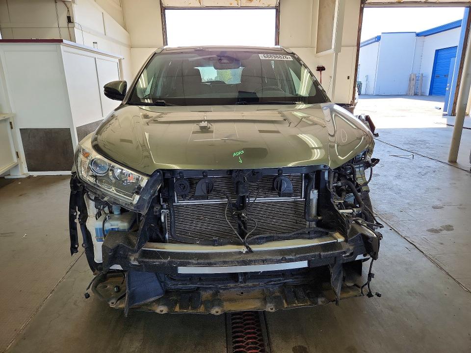 Продаж на аукціоні авто 2019 Toyota Highlander Hybrid, vin: 5TDDGRFH3KS061082, номер лоту: 68898826