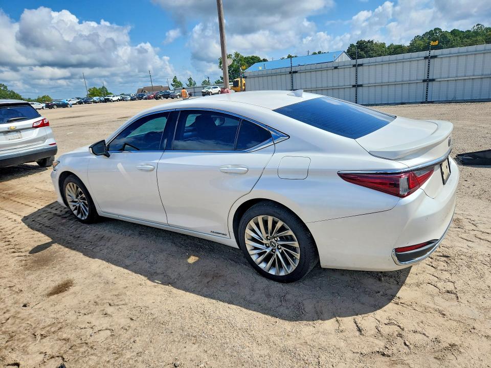 Продажа на аукционе авто 2020 Lexus Es, vin: 58AE21B12LU007187, номер лота: 69978196