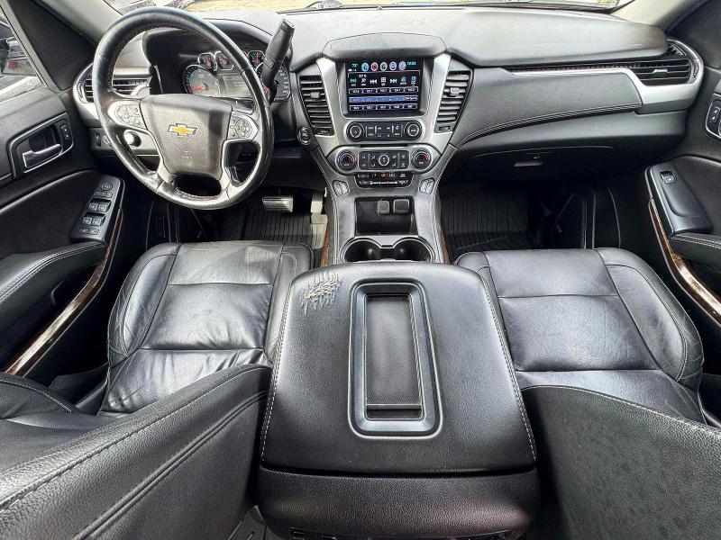 Продажа на аукционе авто 2020 Chevrolet Suburban, vin: 1GNSKHKC8LR232376, номер лота: 68300626