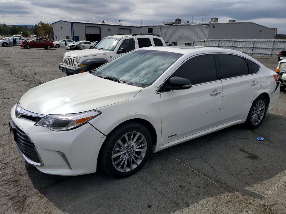 Продаж на аукціоні авто 2017 Toyota Avalon Hybrid, vin: 4T1BD1EBXHU057884, номер лоту: 67460006