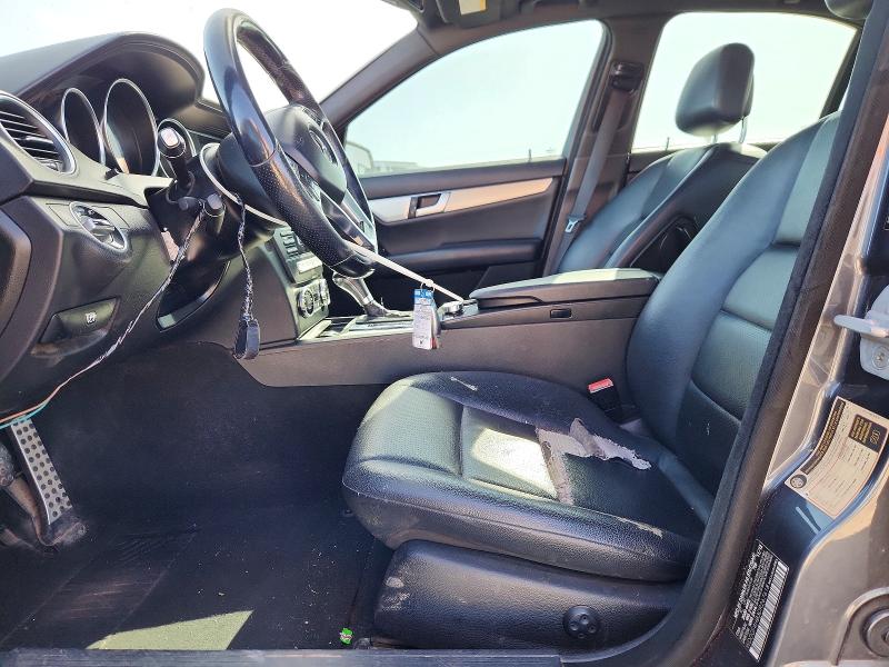 2013 Mercedes-benz C მანქანა იყიდება აუქციონზე, vin: WDDGF4HB3DR267618, აუქციონის ნომერი: 67335996