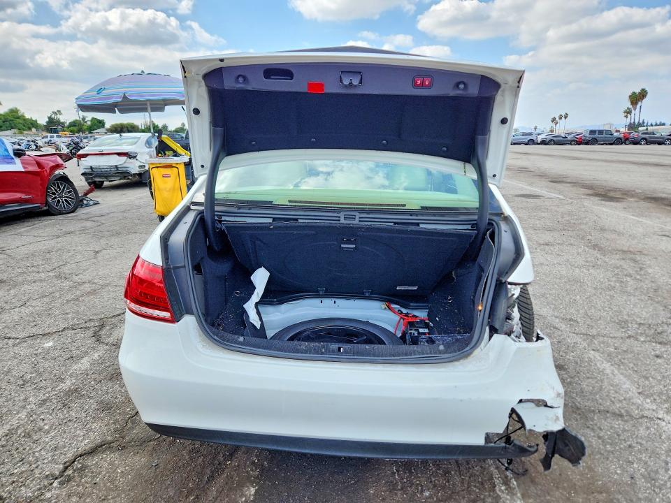 Продаж на аукціоні авто 2014 Mercedes-benz E, vin: WDDHF5KB4EA925675, номер лоту: 69784466