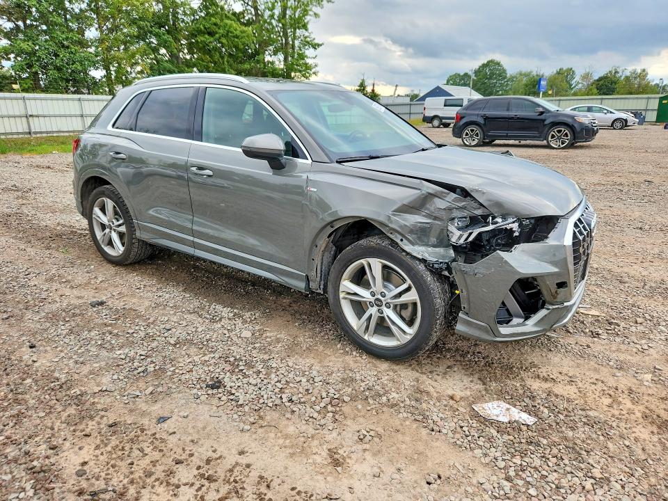 2021 Audi Q3 მანქანა იყიდება აუქციონზე, vin: WA1EECF37M1092597, აუქციონის ნომერი: 68987816