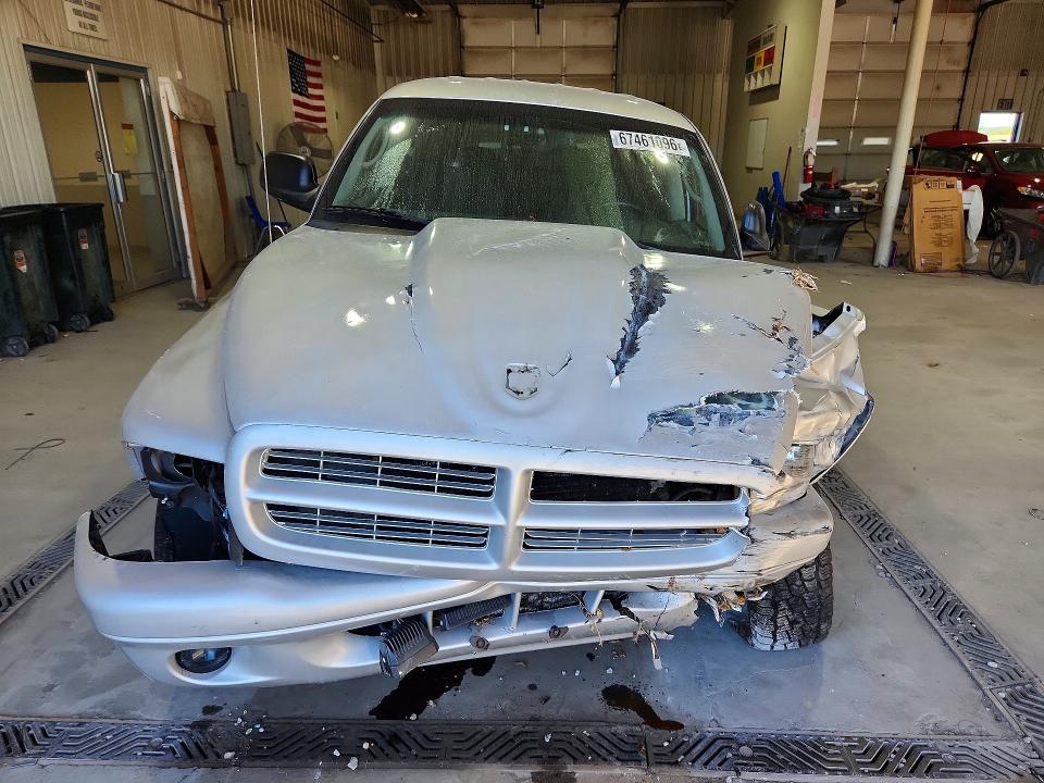 2004 Dodge Dakota მანქანა იყიდება აუქციონზე, vin: 1D7HG38N74S504867, აუქციონის ნომერი: 67461096