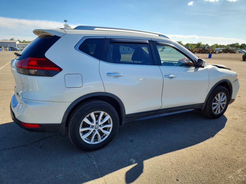 2017 Nissan Rogue მანქანა იყიდება აუქციონზე, vin: JN8AT2MV7HW285628, აუქციონის ნომერი: 68352496