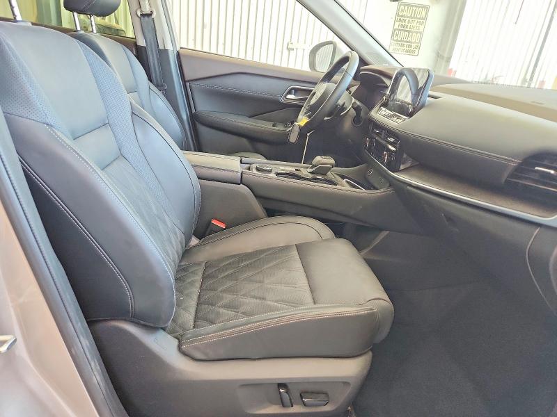 Продажа на аукционе авто 2023 Nissan Rogue, vin: JN8BT3DD4PW318763, номер лота: 67452766