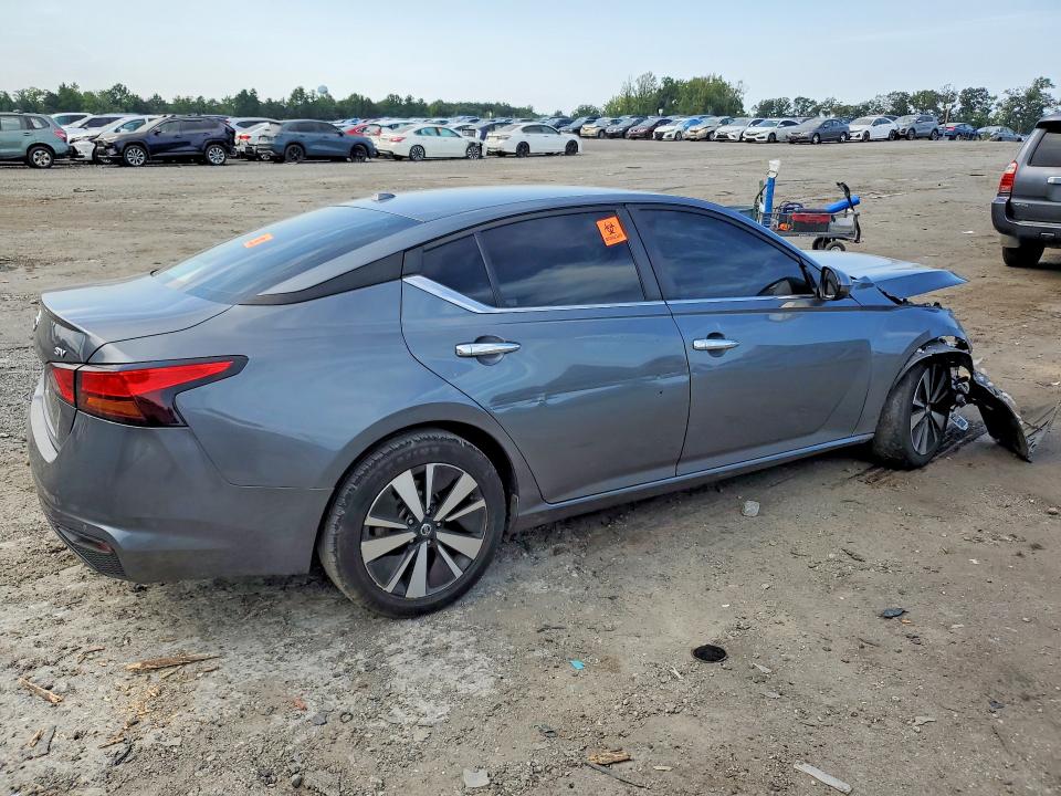 Продажа на аукционе авто 2021 Nissan Altima, vin: 1N4BL4DVXMN370075, номер лота: 67614726