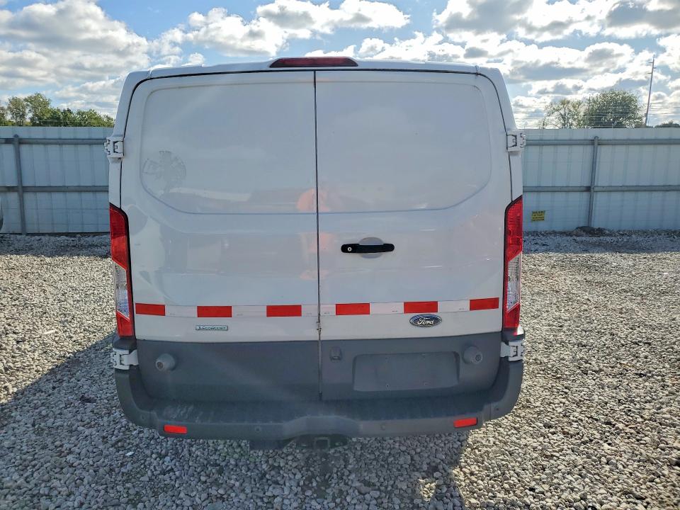 Продаж на аукціоні авто 2018 Ford Transit, vin: 1FTYR2YG9JKA24633, номер лоту: 68556626