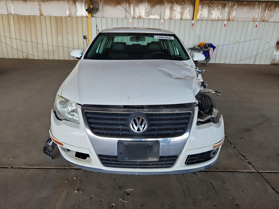 2010 Volkswagen Passat მანქანა იყიდება აუქციონზე, vin: WVWJM7AN5AE106461, აუქციონის ნომერი: 70083956