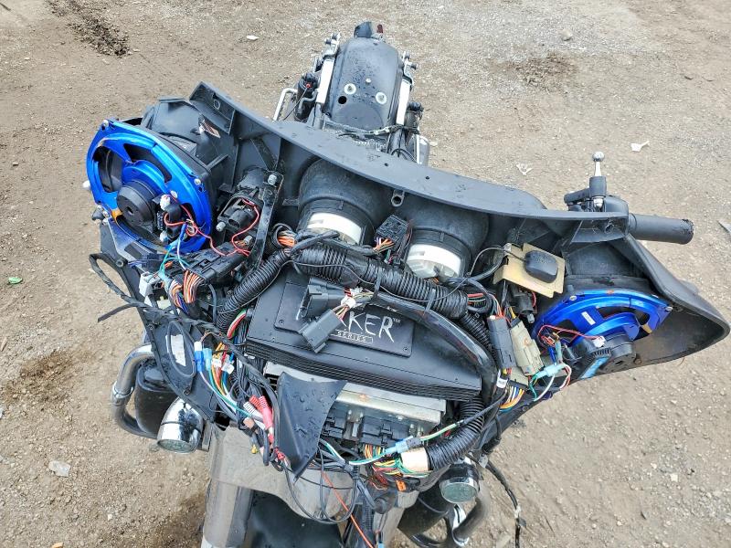 67613136 :رقم المزاد ، 5HD1KBMA0DB656598 vin ، 2013 Harley-davidson Flhx مزاد بيع