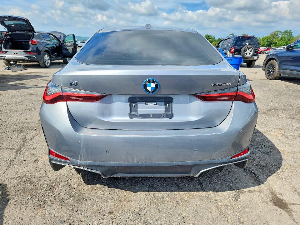 68111976 :رقم المزاد ، WBY73AW06PFP83477 vin ، 2023 Bmw I4 مزاد بيع
