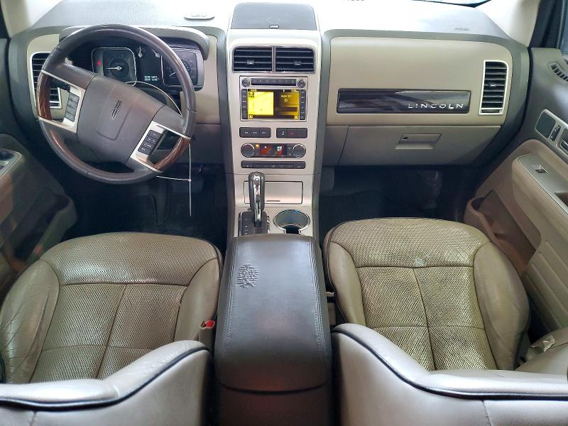 70324986 :رقم المزاد ، 2LMDJ8JC2ABJ33543 vin ، 2010 Lincoln Mkx مزاد بيع